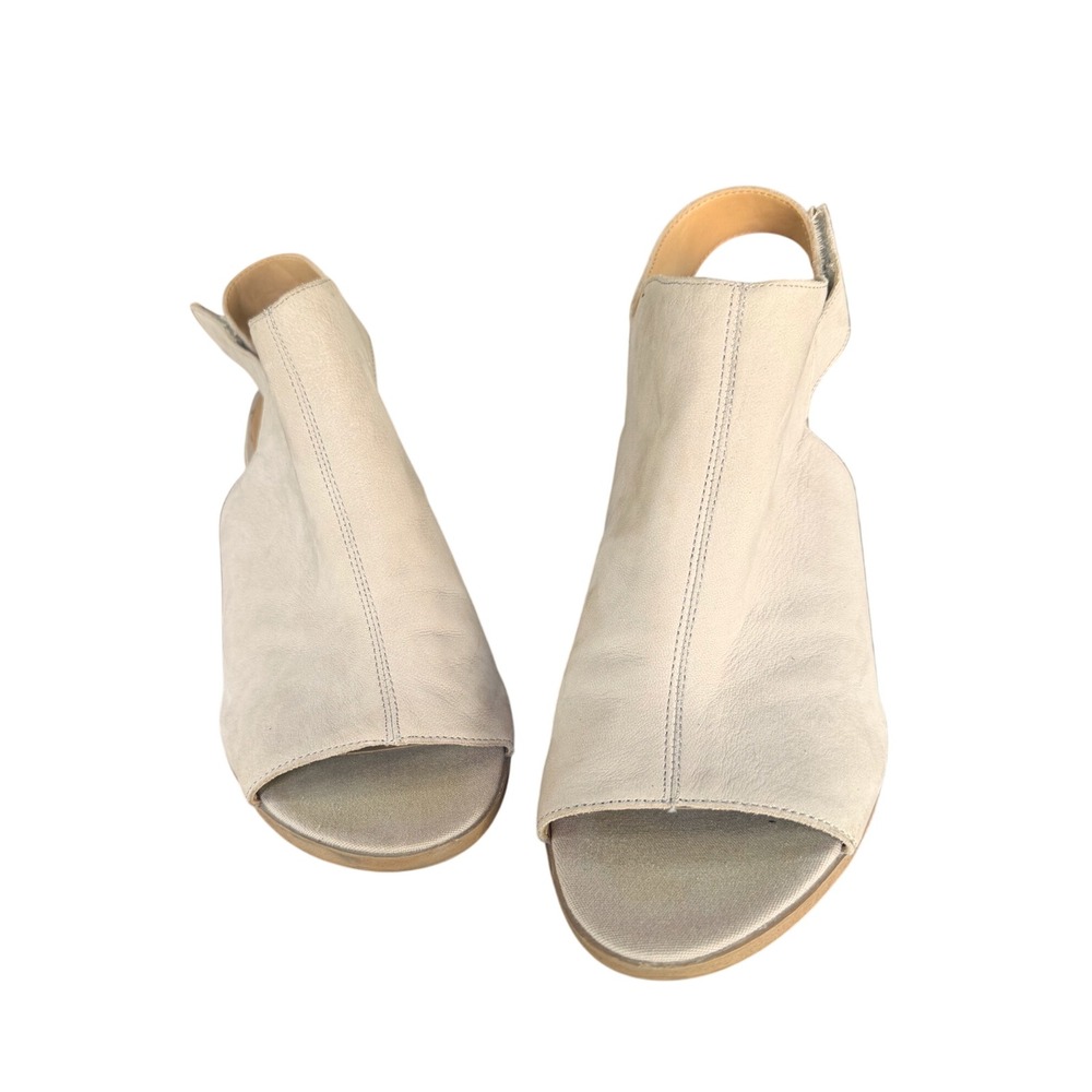 Franco Sarto Helix Women 10M Cream Beige Leather Slingback Block Heel Sandals